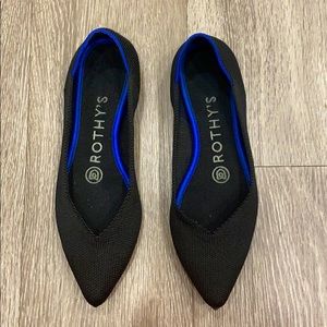 Rothy’s The Point black shoes